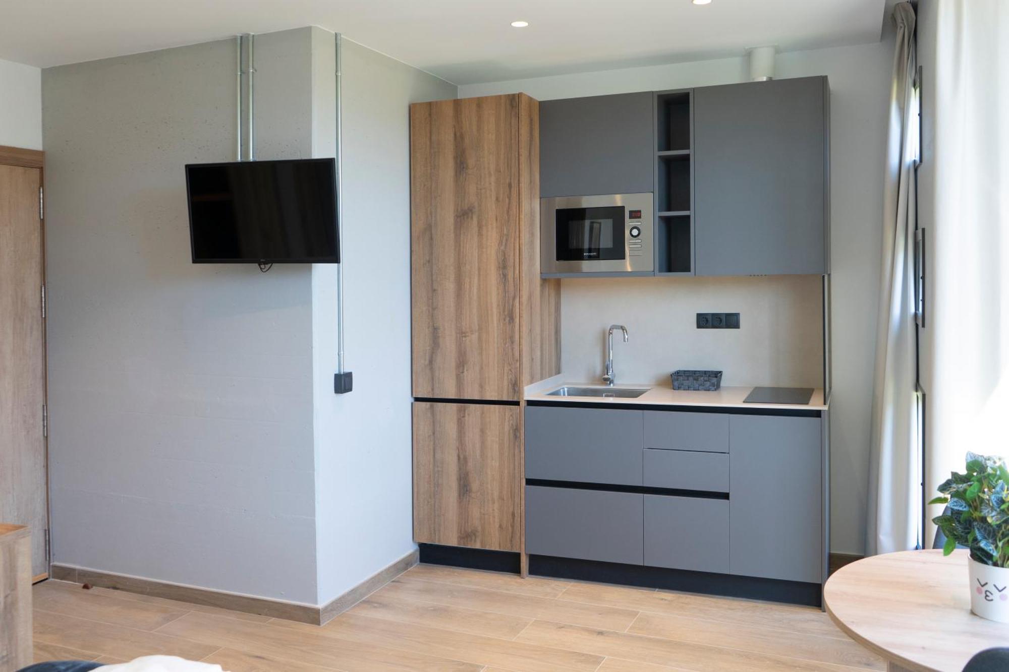 Monturiol Apartaments Барселона Екстериор снимка